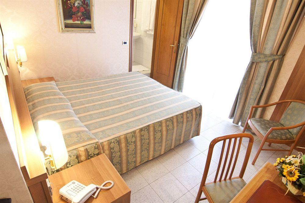 Hotel Teti Roma Exterior foto